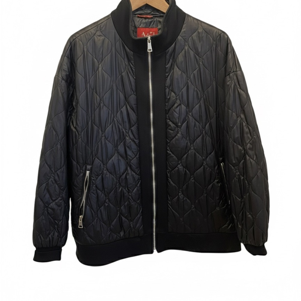Giorgio Armani Men’s and Women’s Unisex Black Puffer Jacket